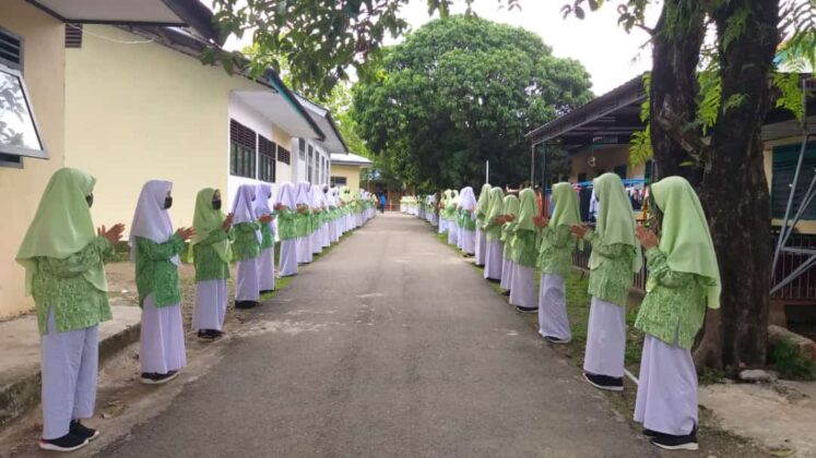 Santri Putri IMMIM. (foto: ist/blogsantri)