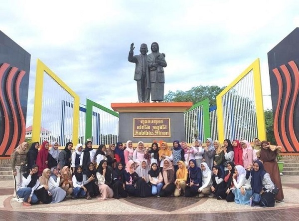 Kenangan Rekreasi bersama usai Mengikuti UNBK 2019. 
