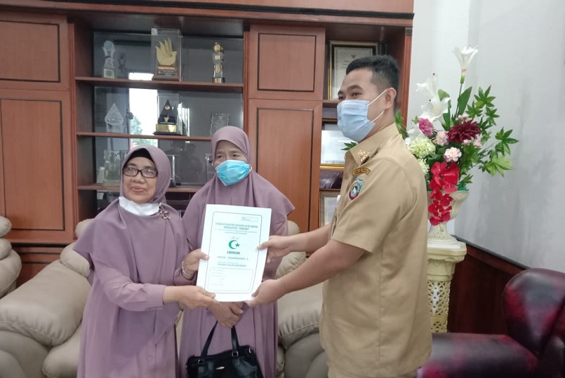 Silaturrahim Pimpinan Ponpes Modern Putri IMMIM Pangkep melaporkan agenda masuk pesantren/pembelajaran tatap muka, tanggal 5 Juli 2021. (foto: ist/*)