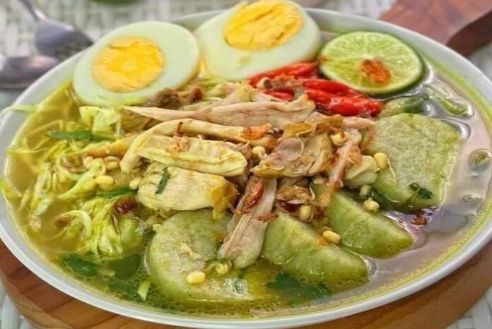 Lontong Soto Ayam
